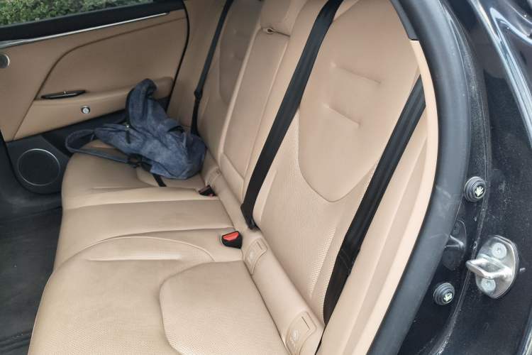 Used ARCFOX Alpha T5 2024 660 MAX