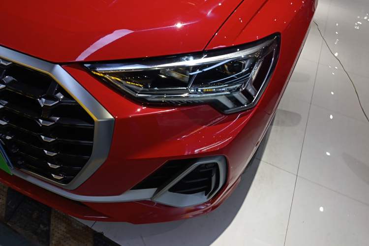 Used Audi Q3 2023 35 TFSI Fashion Dynamic Model (1.5T)