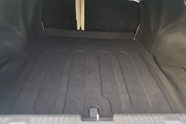 Used Buick Excelle 2015 1.5L Manual Classic Trim
