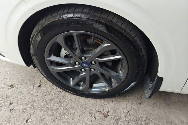 Used Ford Mondeo 2025 1.5T EcoBoost Luxury Version
