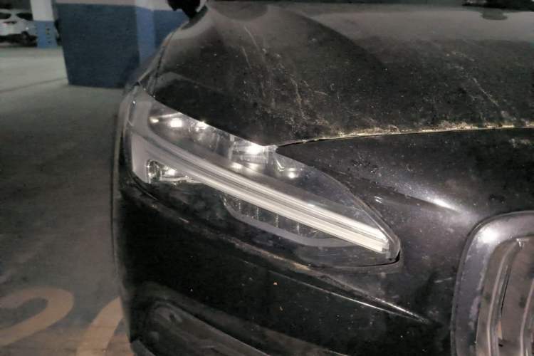 Used Volvo S90 New Energy 2022 T8 eDrive Hybrid Luxury Edition Right Front Headlight