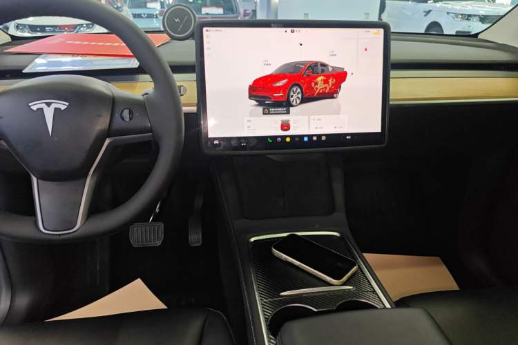 Used Tesla Model Y 2022 Rear-Wheel-Drive Version Audio And AC Panel