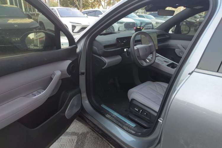 Used Nio EC6 2025 75 kWh
