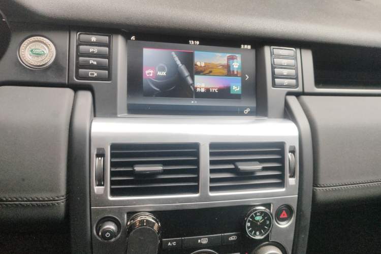 Used Land Rover Discovery Sport 2019 240 PS PURE Edition China V Standard