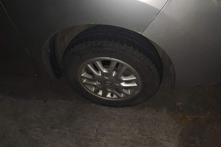 Used Nissan NV200 2011 1.6L 232 Seats Zunya Trim