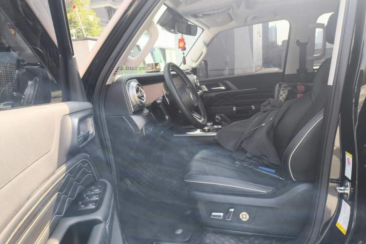 Used Tank 300 2023 City Edition 2.0T—Stylish as Ever
