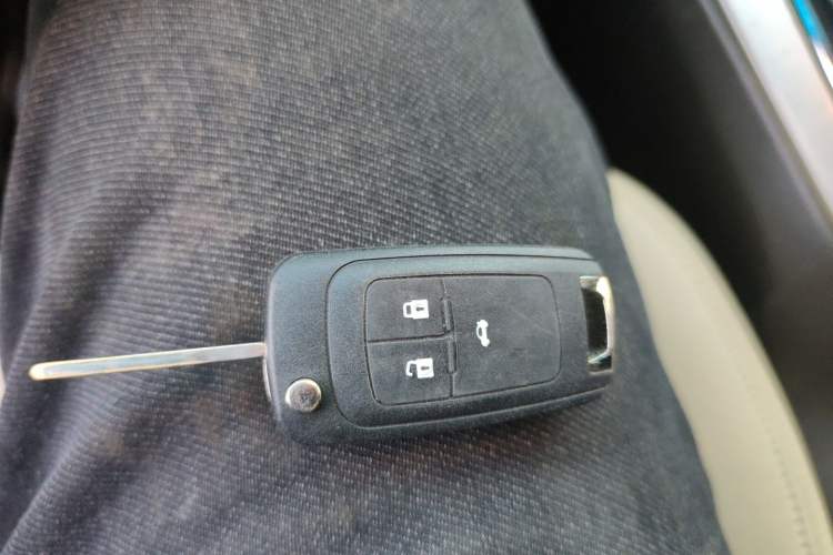 Used Chevrolet Cruze 2015 1.5L Classic SL MT