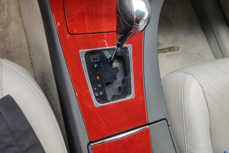 Used Lexus ES 2006 350 Gear Lever