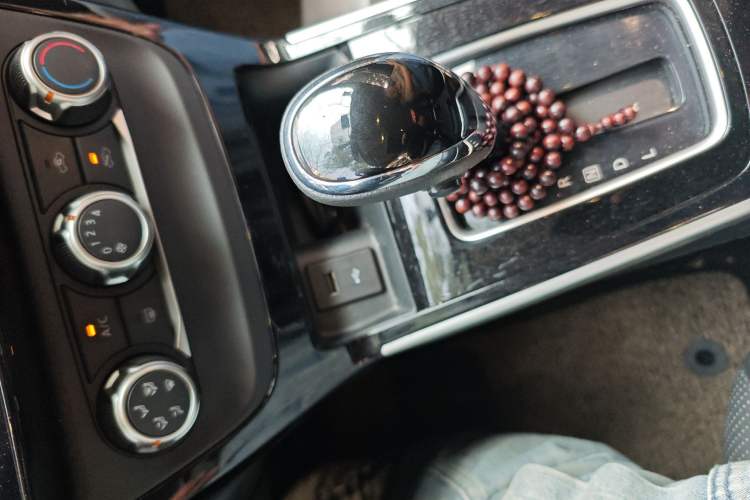 Used Nissan Sylphy 2019 1.6XV CVT Smart Connect Luxury Edition China VI Standard