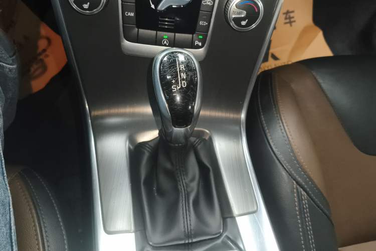 Used Volvo XC60 2016 T5 Smart Version
