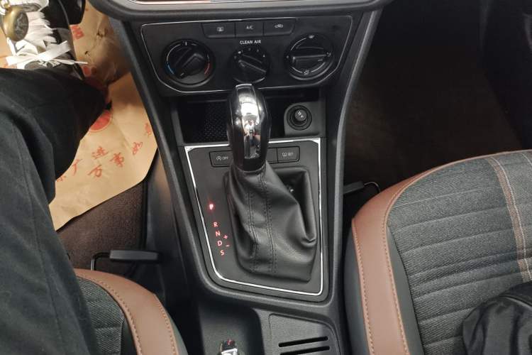 Used Volkswagen Lavida 2019 Lavida Start 1.5L Automatic Comfort Edition China VI Standard