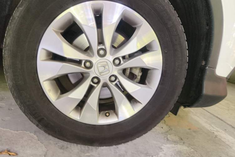 Used Honda CR-V 2013 2.4L two-wheel drive luxury version