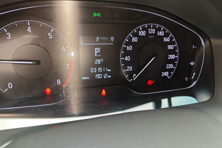 Used Honda Accord 2018 260TURBO Elite Edition China VI Odometer Close Up