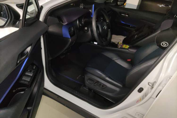 Used Toyota C-HR 2020 2.0L Leading Edition