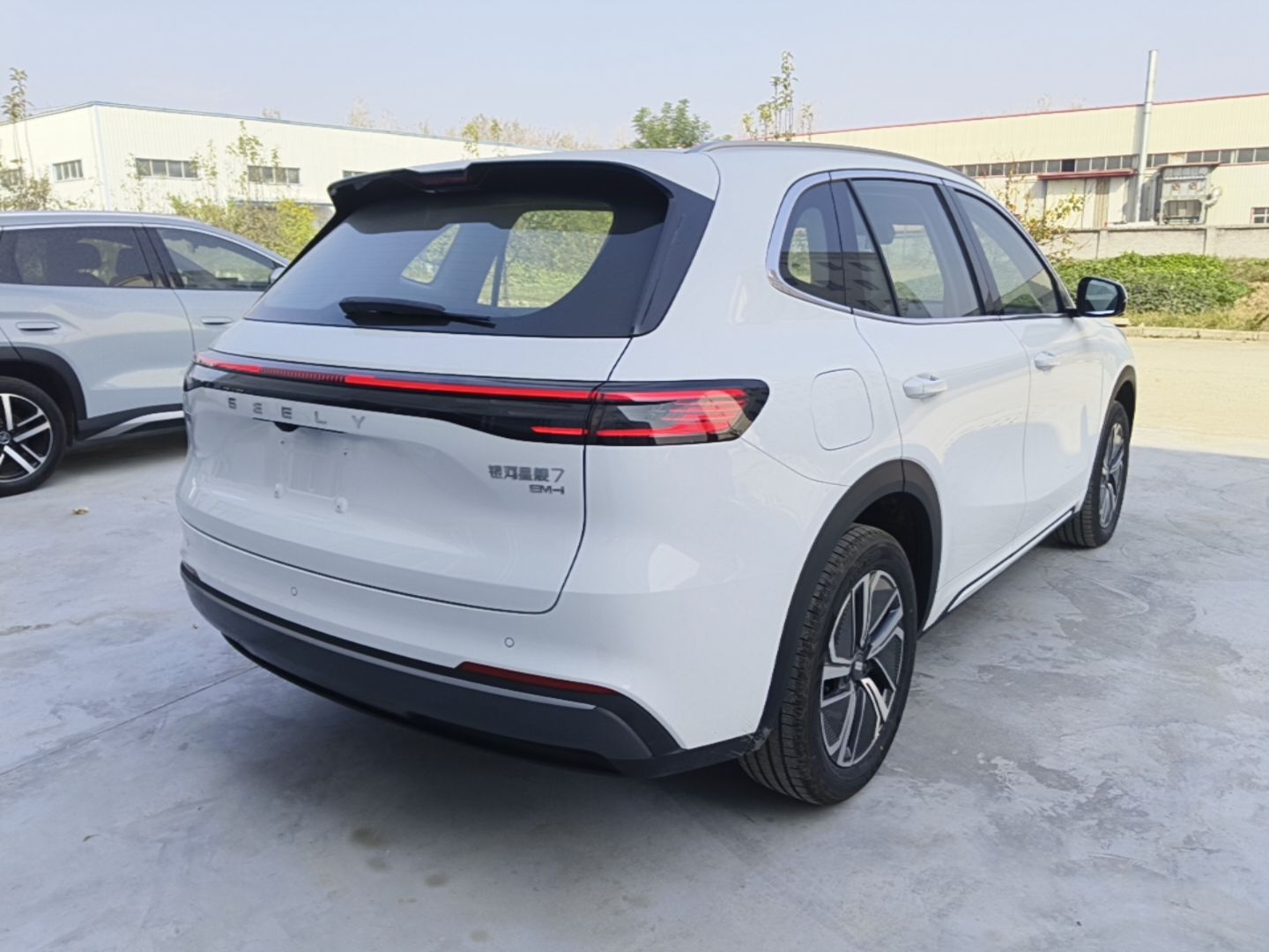 Geely Galaxy Xingjian 7 EM-i 2026 Model 130km Launch Edition — снимка 6