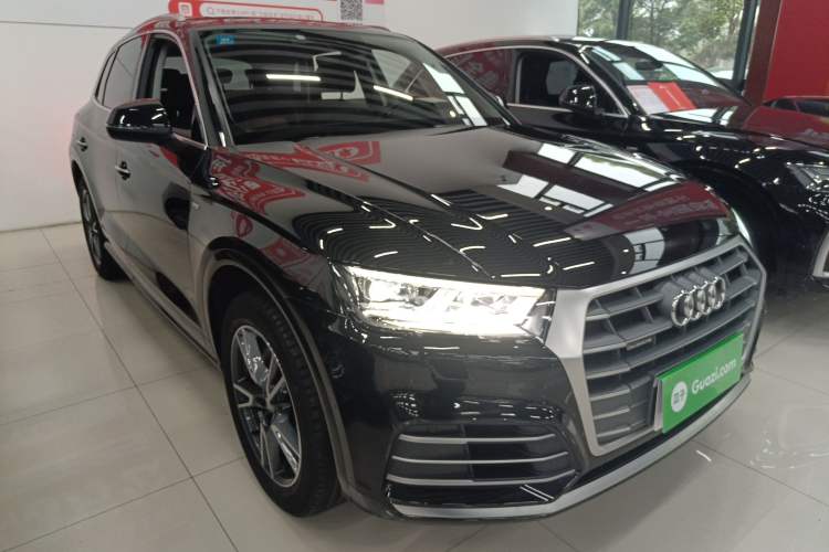 Used Audi Q5L 2020 Updated 40 TFSI Prestige Fashion Edition Front Right 45 Deg