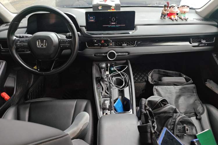 Used Honda Inspire 2023 260TURBO Elegant Edition Center Console