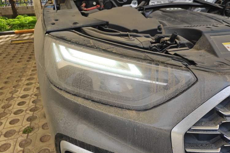 Used Audi Q5L 2022 40T Fashionable and Dynamic Model

