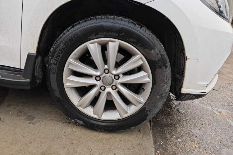 Used Haval H2 2016 Red Label 1.5T Manual Two-Wheel Drive Elite Model
