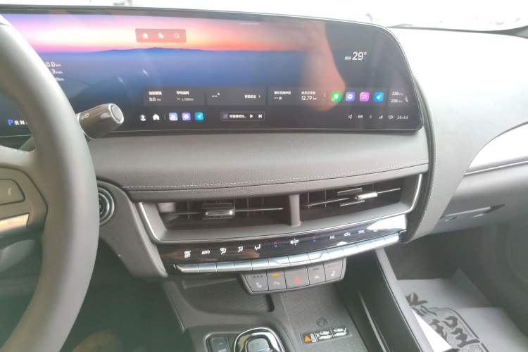 Used Cadillac CT5 2024 28T Luxury Pro Trim
