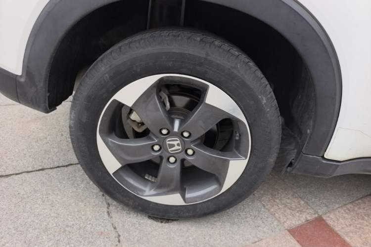 Used Honda Vezel 2017 1.8L CVT Front-Wheel Drive Pioneer Edition