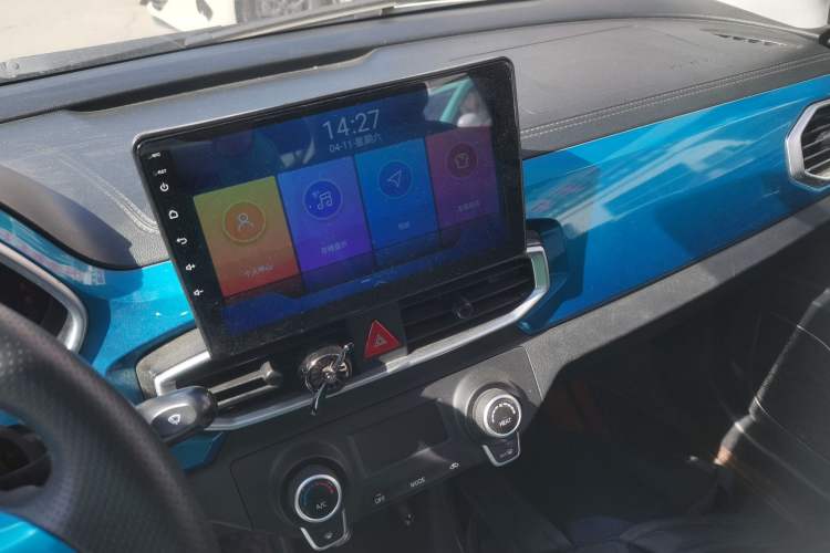 Used BAIC New Energy EC3 2019 Dynamic Edition Audio And AC Panel