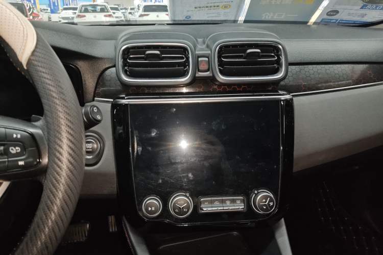 Used Lynk & Co 02 2019 High-Energy Edition 2.0T Automatic Two-Wheel Drive Rugged Version China VI Standard