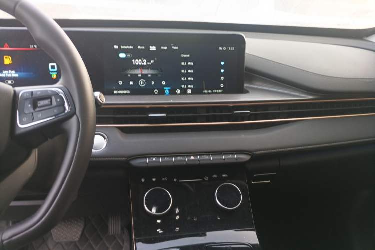 Used EXEED Zhuifeng C-DM 2022 1.5 TCI-DHT 105 km "Chengfeng Qi" Edition