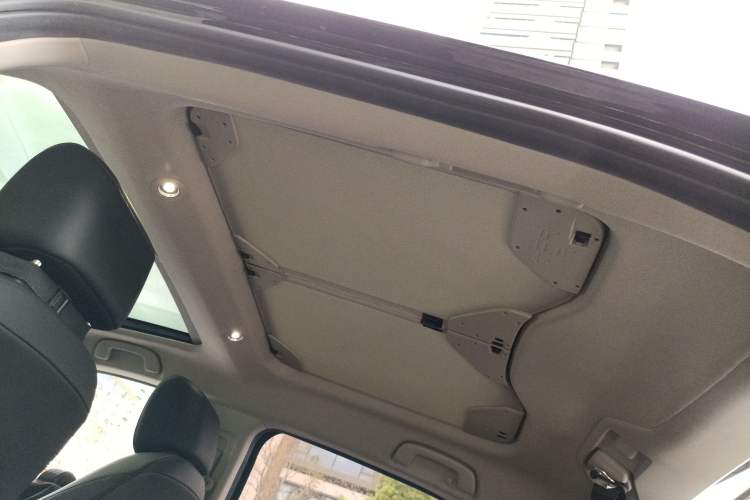 Used Honda XR-V 2024 1.5L CVT Trend Edition Headliner