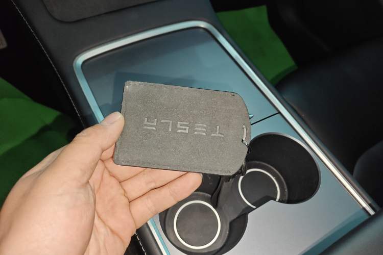 Used Tesla Model Y 2021 Standard Range Rear-Wheel Drive Version