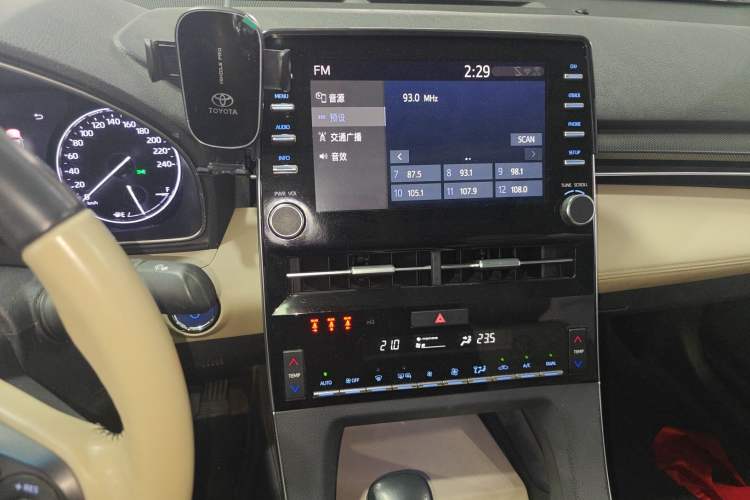 Used Toyota Avalon 2019 Dual-Engine 2.5L Luxury Edition China VI Standard Audio And AC Panel