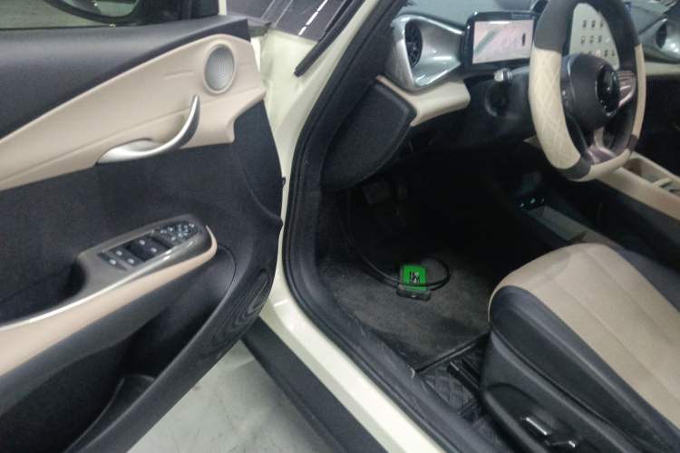 Used BYD Dolphin 2025 Smart Drive Version 420 km Freedom Edition
