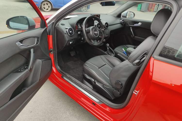 Used Audi A1 2014 30 TFSI Comfort Model