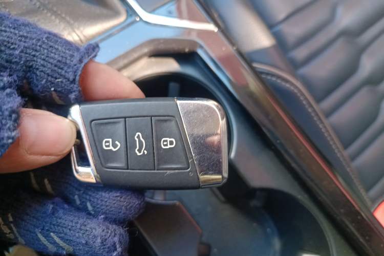 Used Volkswagen Passat 2020 330TSI Elite Edition China VI
