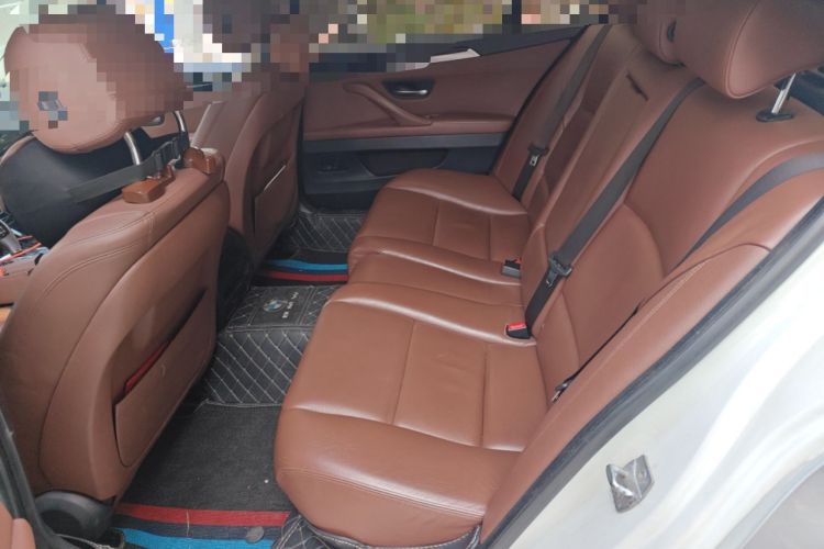 Used BMW 5 Series 2014 520Li Elegant Model
