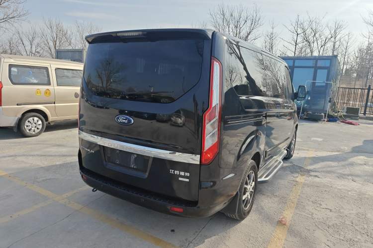 Used Ford Tourneo Custom 2017 2.0T Automatic Elite Version