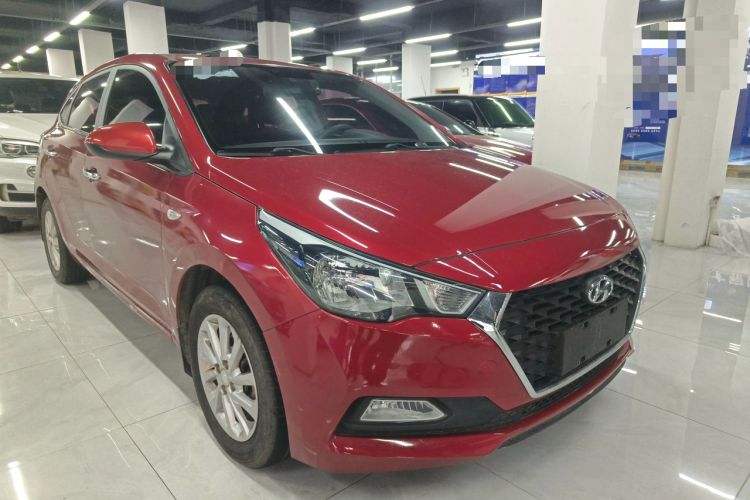 Used Hyundai Verna RV 2017 1.4L Automatic Cool Edition GLS China VI Standard Front Right 45 Deg