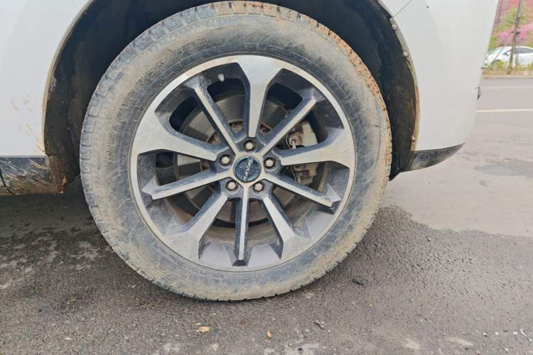 Used Haval F5 2019 National Trend Edition 1.5T i-Trend China VI Standard Right Front Wheel Hub
