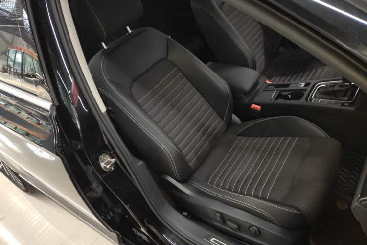 Used Volkswagen Magotan 2020 330TSI DSG Luxury Edition