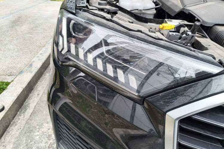 Used Audi Q7 2023 55 TFSI quattro S line Sport Edition
