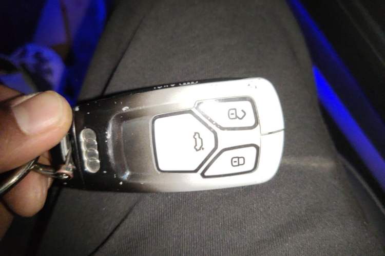 Used Audi A4L 2020 40 TFSI Fashion Dynamic Model Vehicle Key