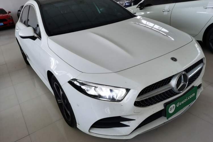 Used Mercedes-Benz A-Class 2022 Revised Version A 200 L Sport Sedan Fashionable Style