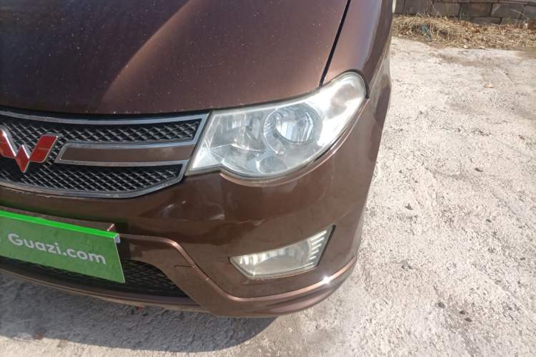 Used Wuling Hongguang 2014 1.5L S Standard Version
