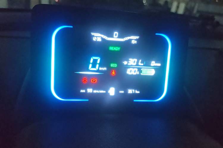 Used CHANGAN NEVO Lumin 2025 301km Honey Dew Edition
