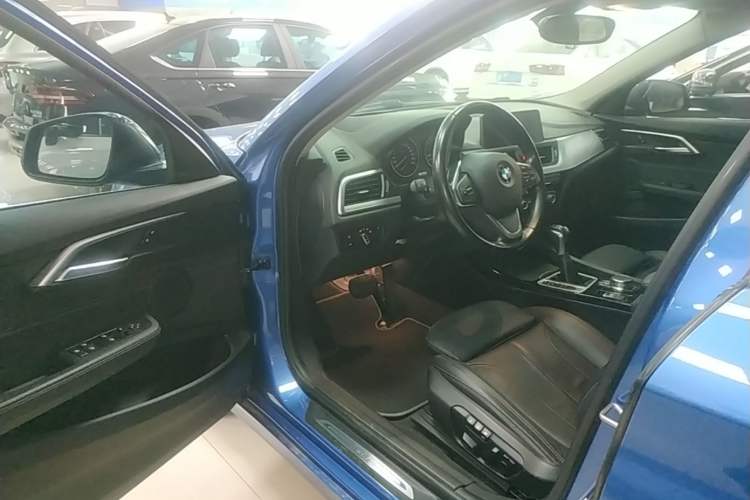 Used BMW 1 Series 2017 125i Sport Model
