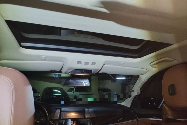 Used BMW 5 Series 2014 525Li Leading Model