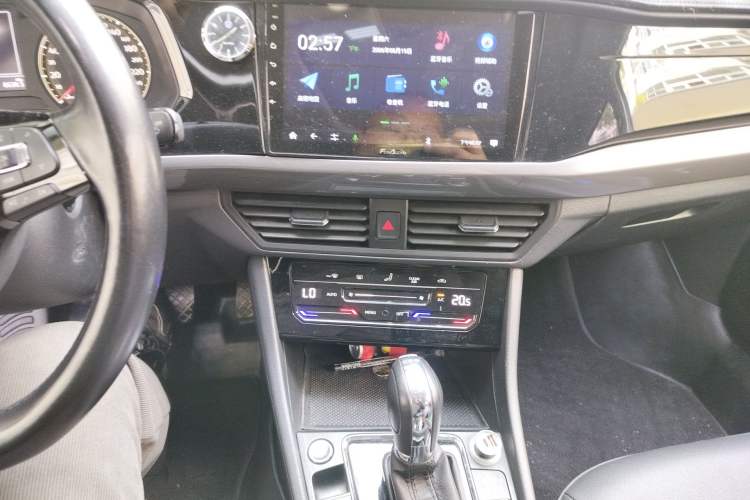 Used Volkswagen Bora 2020 280TSI DSG Elite Edition Audio And AC Panel