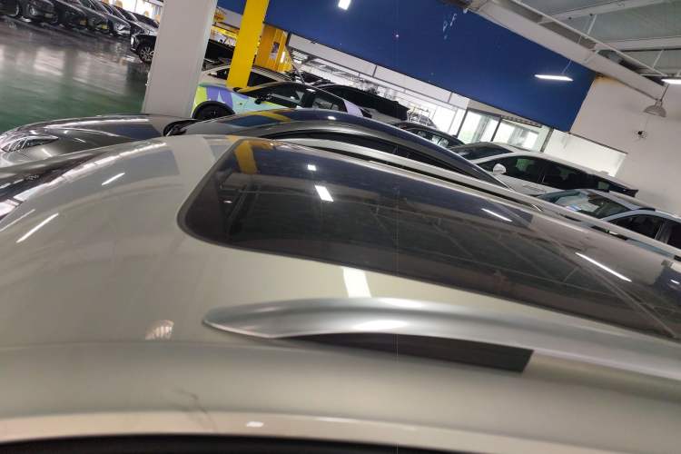 Used Volkswagen Tiguan L 2023 330TSI Automatic Two-Wheel Drive R-Line Flagship Edition