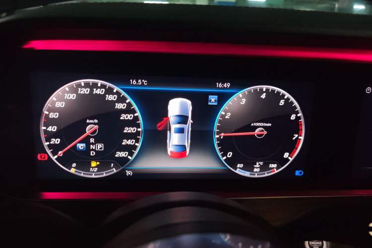 Used Mercedes-Benz E-Class 2020 E 300 L Sporty and Stylish Model
