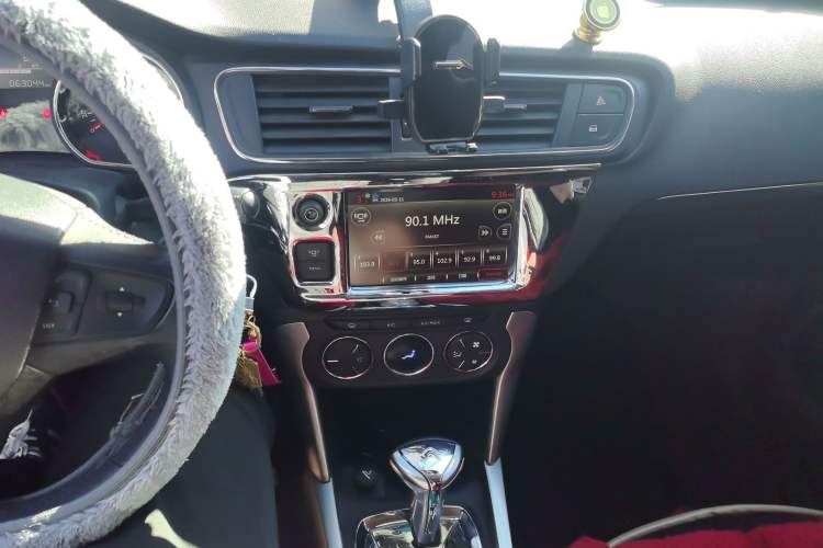 Used Citroen C3-XR 2015 1.6L Automatic Pioneer Model
